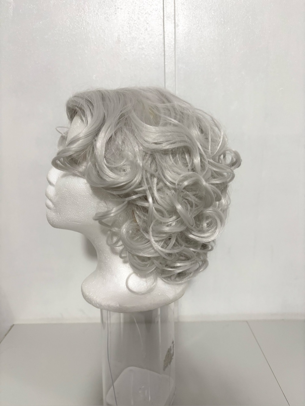 Silver Gray Wavy Synthetic Wig For Woman NEW
